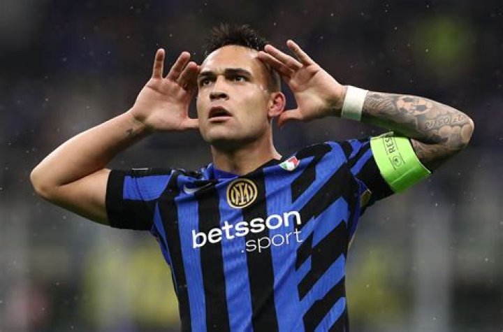 Lautaro Martinez scores twice for Inter as they reach Europa League final