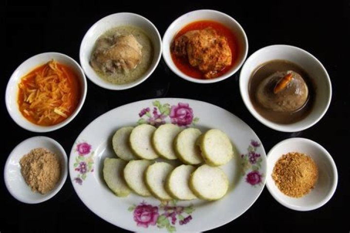 Resep Lontong Cap Go Meh dan Bubuk Kedelai Gurih
